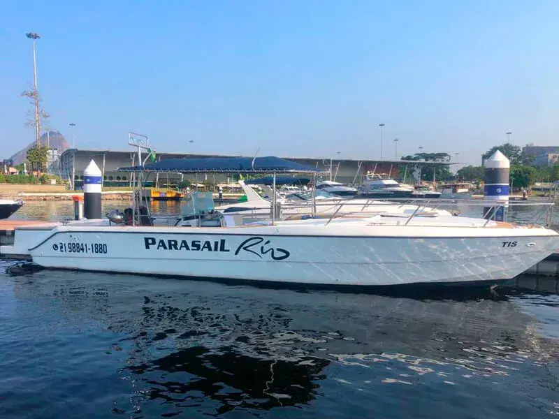 Lancha TIS - Parasail In Rio