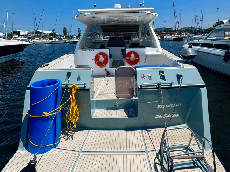 Lancha Metatron - Parasail in Rio
